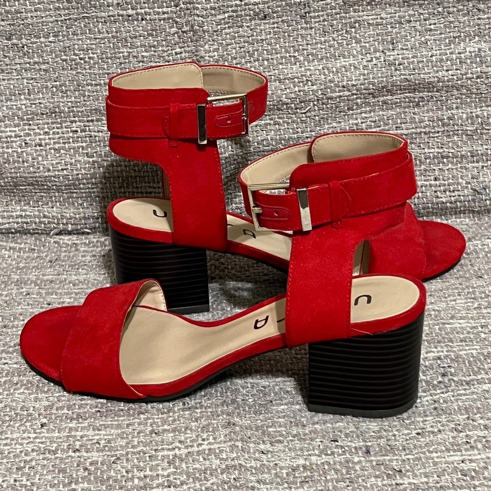 UNISA Red Faux Suede Block Heel Sandals Size 7.5M US